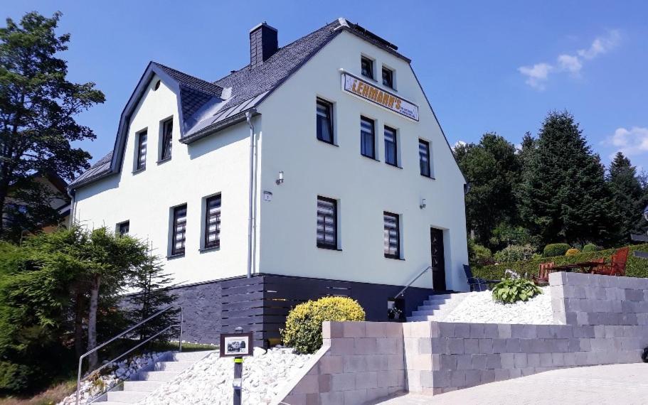 Apartments - Lehmanns Ferienwohnungen Oberwiesenthal Zewnętrze zdjęcie